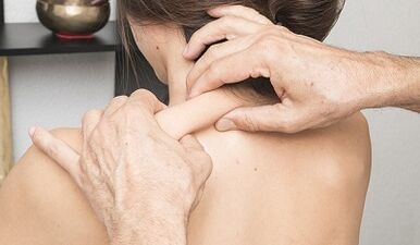Massage mit zervikaler Osteochondrose